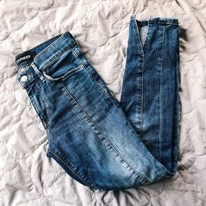 Express Detailed Jegging